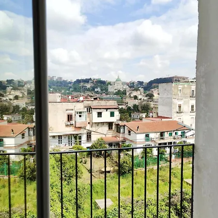 Albanova נאפולי